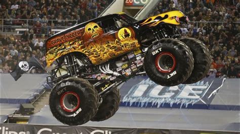 youtube grave digger
